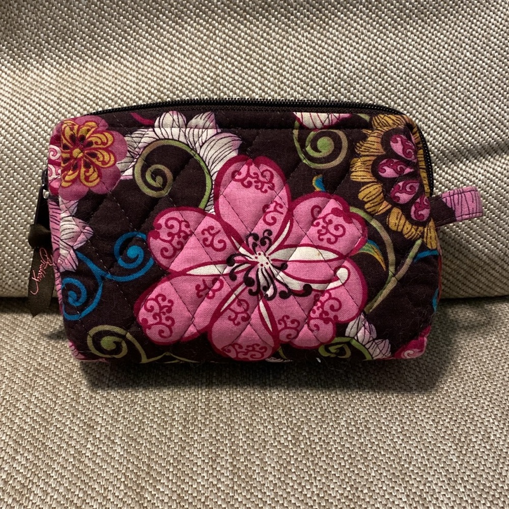 Vera Bradley Cosmetic Pouch in Retired Mod Floral Pink Pattern - Picture 2 of 5